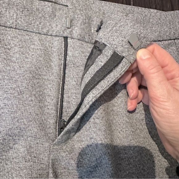 Banana Republic Avery Cropped Dress Pants Grey Size 8 - Picture 8 of 9